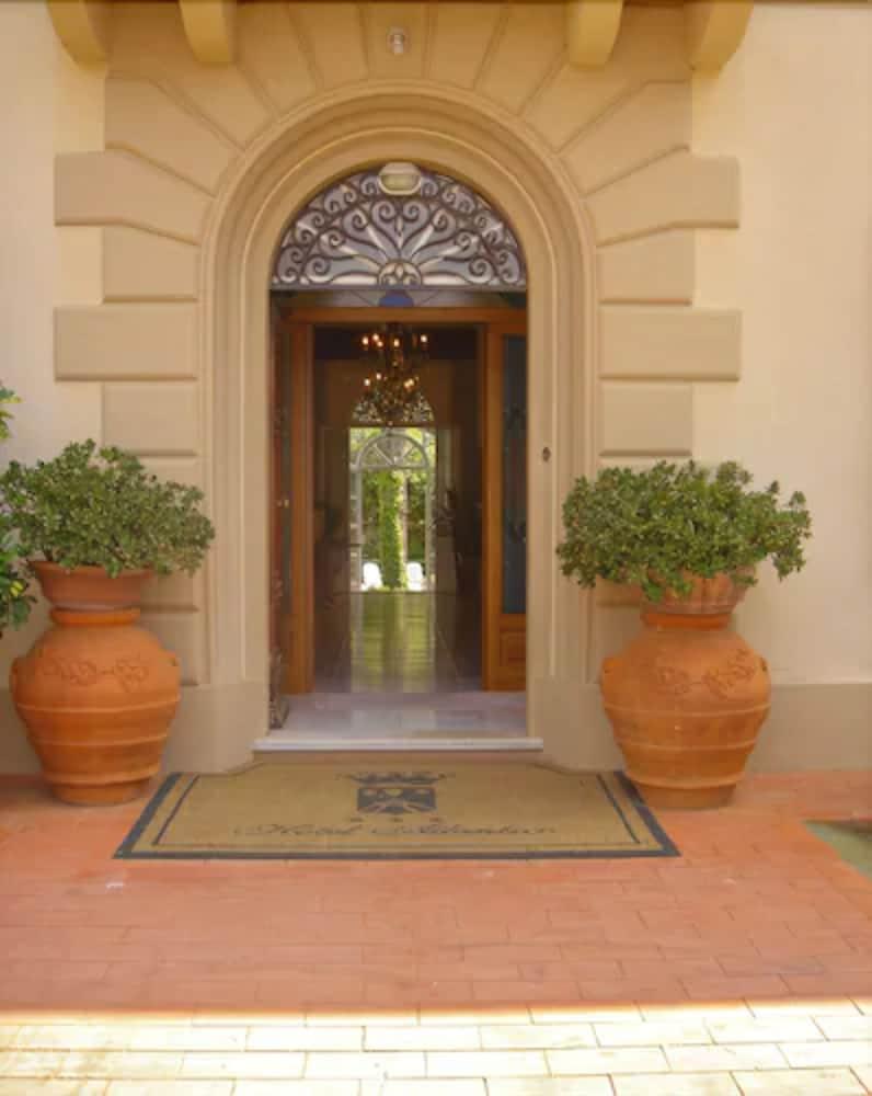 Hotel Atlantico Castiglioncello Buitenkant foto