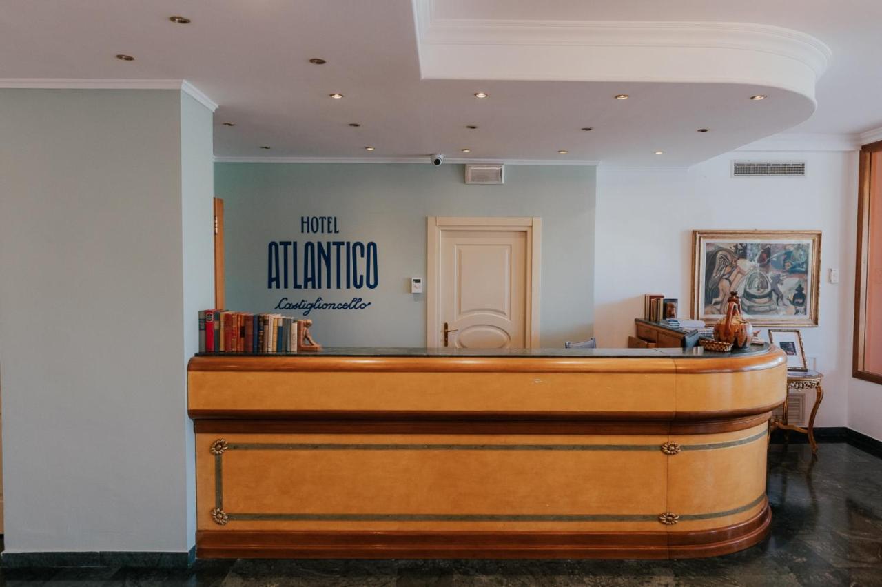 Hotel Atlantico Castiglioncello Buitenkant foto