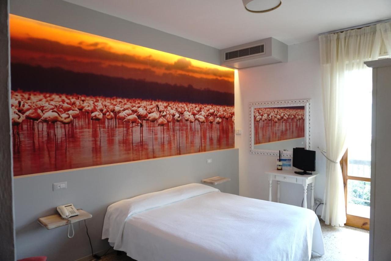 Hotel Atlantico Castiglioncello Buitenkant foto