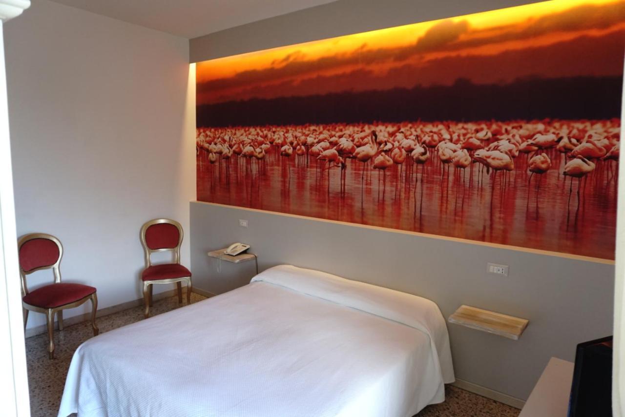 Hotel Atlantico Castiglioncello Buitenkant foto