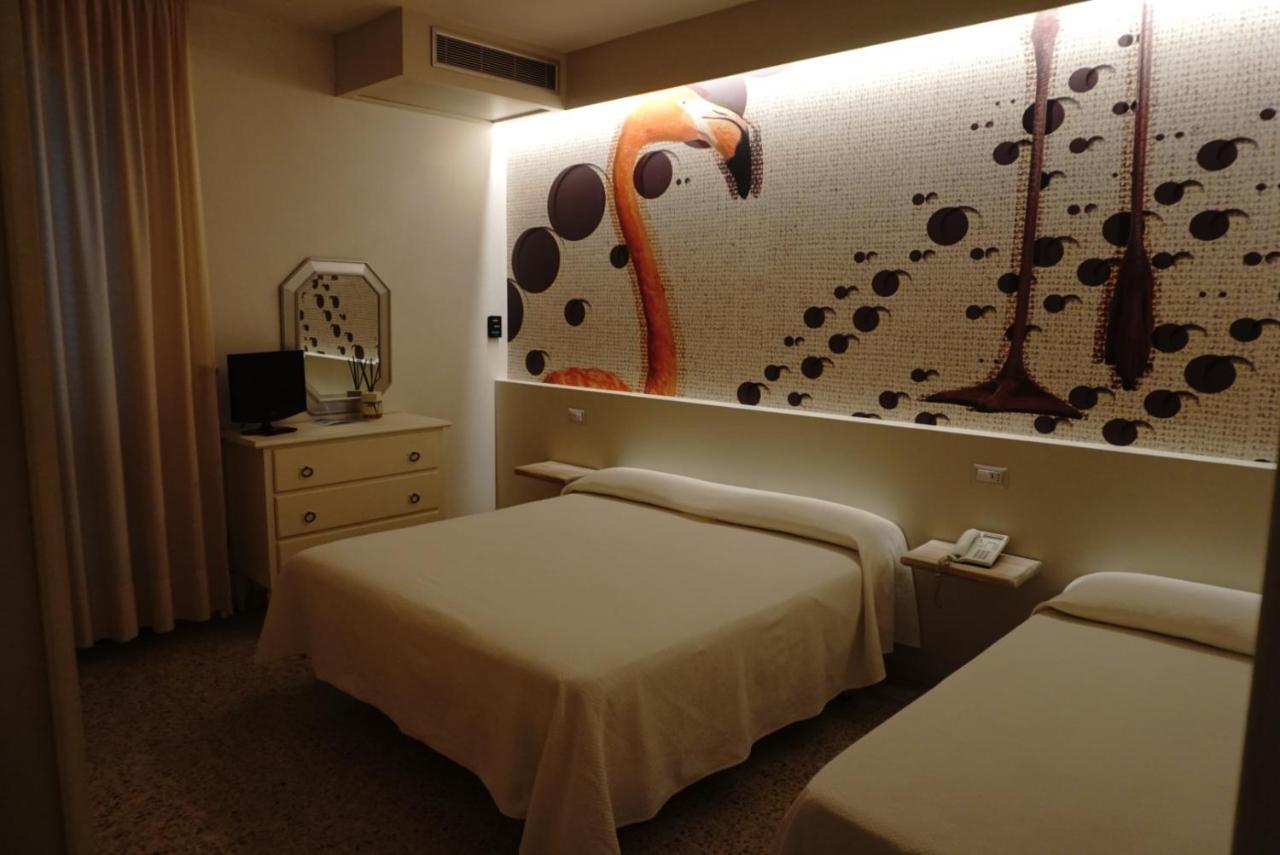 Hotel Atlantico Castiglioncello Buitenkant foto